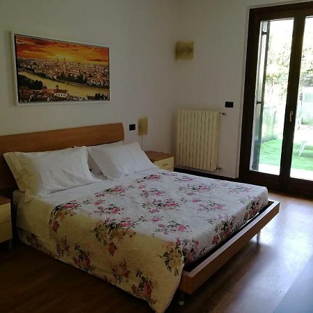 Home Sweet Home كاستلْنْيوفو ديل غارد المظهر الخارجي الصورة