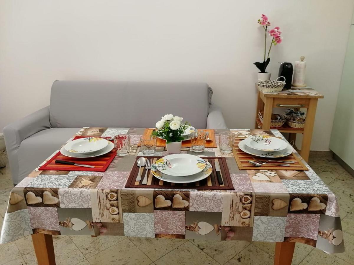 Home Sweet Home كاستلْنْيوفو ديل غارد المظهر الخارجي الصورة